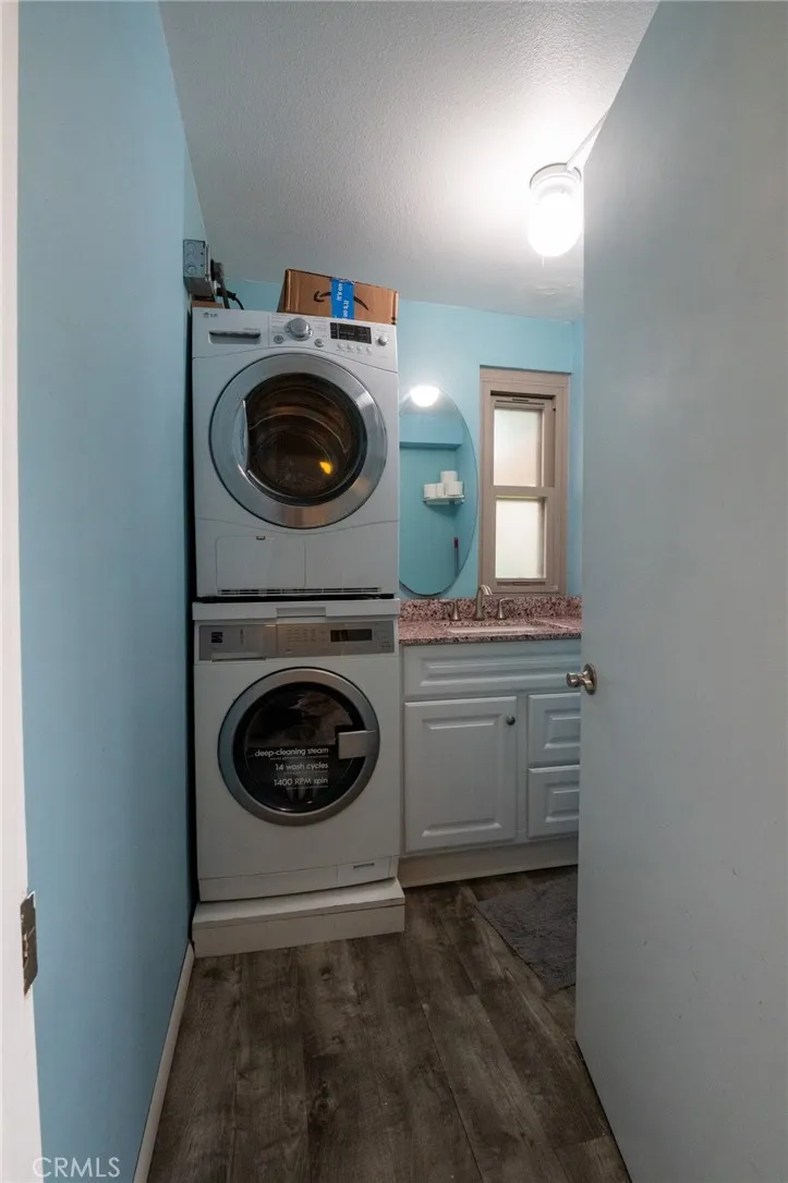 Photo #6: CV25244225 Listing: Photo #6