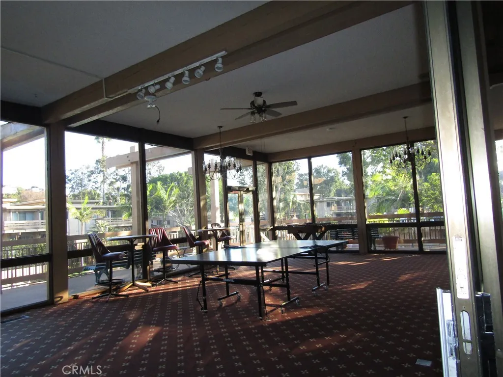 https://cdn.realtyfeed.com/cdn/127/306570876/cb3577637e25d811f51f7239a69ad348.webp