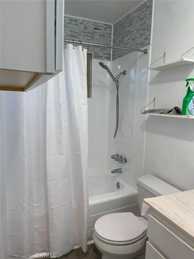 https://cdn.realtyfeed.com/cdn/127/306570876/d867a821ca4a2df3077f080c6896fc8b.webp