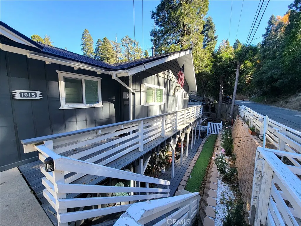 1015 Nesthorn, Crestline, CA 92325 - Photo 4 of 64, Crestline, CA