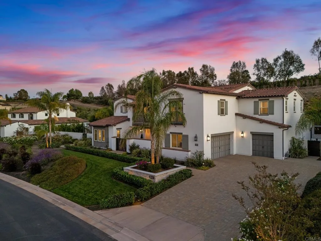 https://cdn.realtyfeed.com/cdn/127/306571075/0e3545b14f807b7cc9697733a9b392a0.webp
