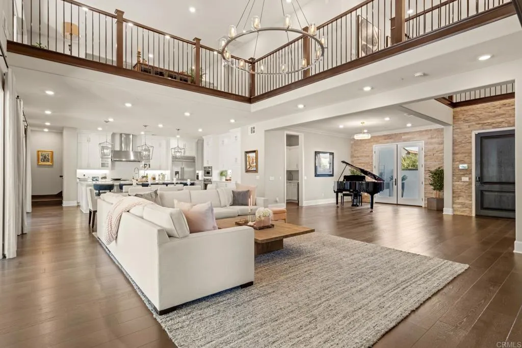 https://cdn.realtyfeed.com/cdn/127/306571075/945a6c208a9836a1cfdf83cb39d63a1f.webp