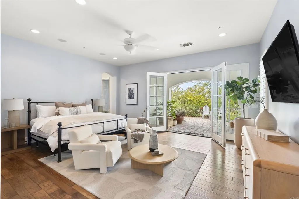 https://cdn.realtyfeed.com/cdn/127/306571127/4a8053237f31afed27c708d21c6e4e09.webp
