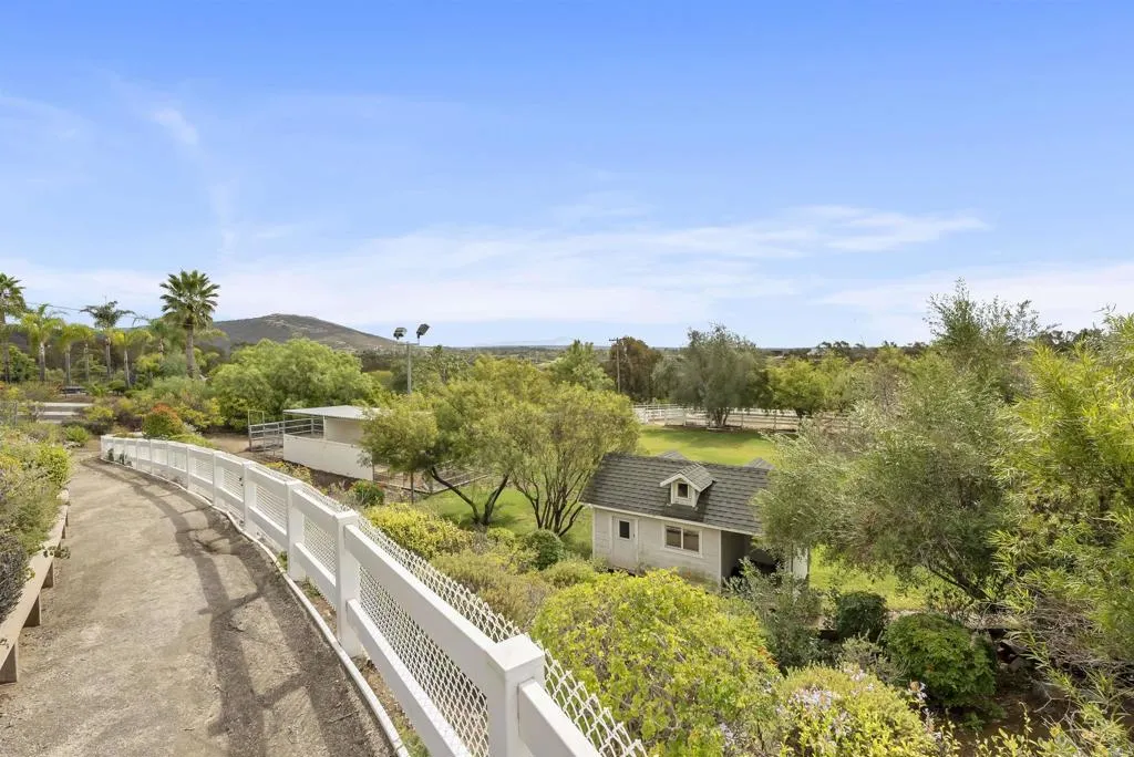 https://cdn.realtyfeed.com/cdn/127/306571127/d65c6033dcb4d4dbbe6ae5d747de9cf5.webp