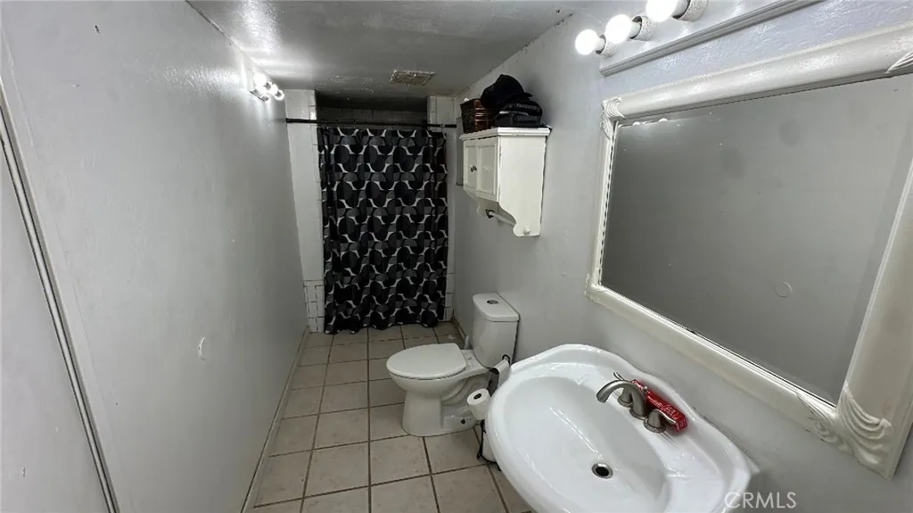 https://cdn.realtyfeed.com/cdn/127/306571169/2ff8ff10cbe2f85bf05b9c905b209358.webp