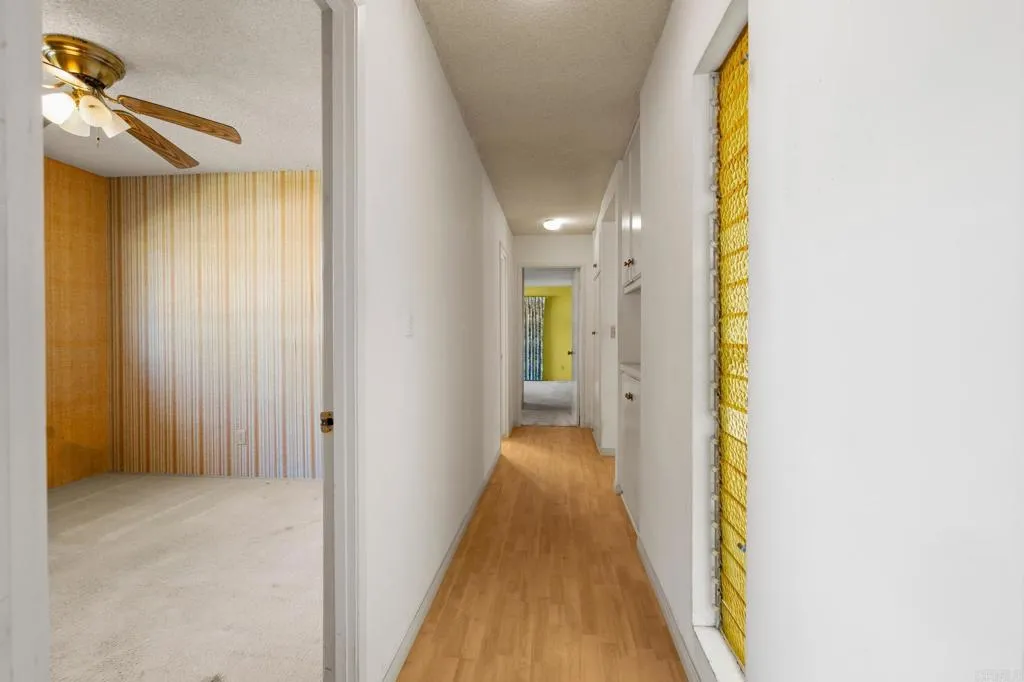 https://cdn.realtyfeed.com/cdn/127/306571220/8cc61be2e96335b25860324b98d79a9e.webp
