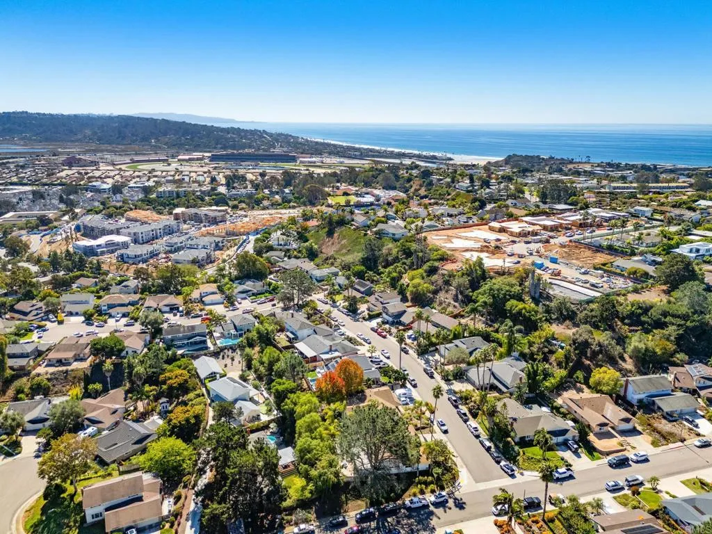 https://cdn.realtyfeed.com/cdn/127/306571220/928f94611ef77ef7e4f99a9e4dea3fc7.webp