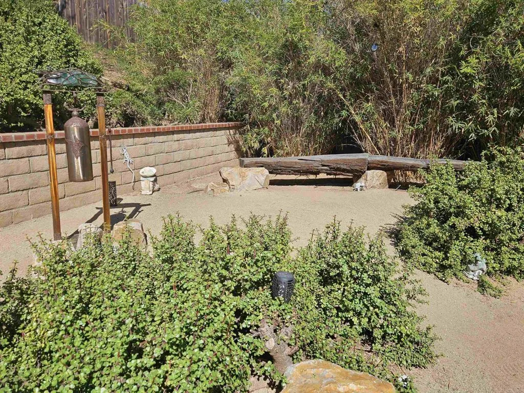 https://cdn.realtyfeed.com/cdn/127/306571221/02aa90f179cf8cceefc0f5eba436cc0a.webp