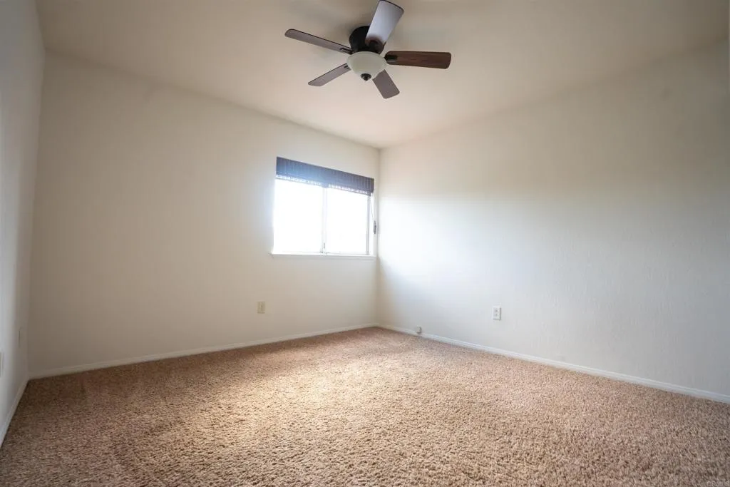https://cdn.realtyfeed.com/cdn/127/306571221/fc1700a334ad39c8df4a49d88ef6926e.webp