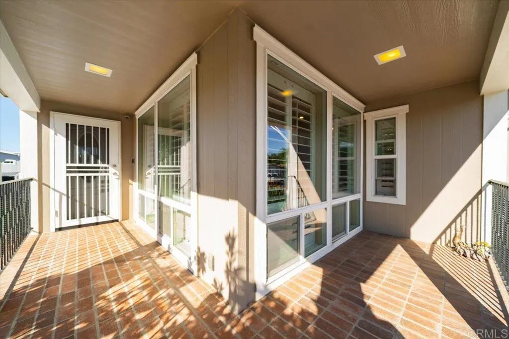 https://cdn.realtyfeed.com/cdn/127/306571300/1e8edbe501266351299f5140f0f23297.webp