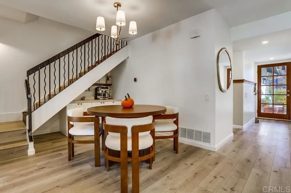 https://cdn.realtyfeed.com/cdn/127/306571351/54a82d843053f088c332d31ac20af7c1.webp