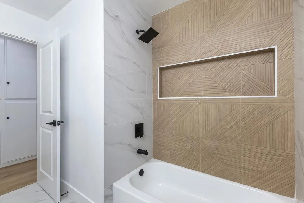 https://cdn.realtyfeed.com/cdn/127/306571450/91be67825a9ee3b966b18900979adb3a.webp