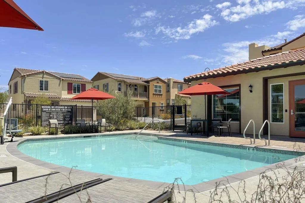 https://cdn.realtyfeed.com/cdn/127/306571616/f7767899bd50c2815b4cd51df3c5e5f1.webp