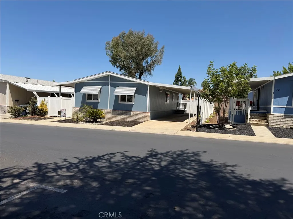 Redlands, CA 92374