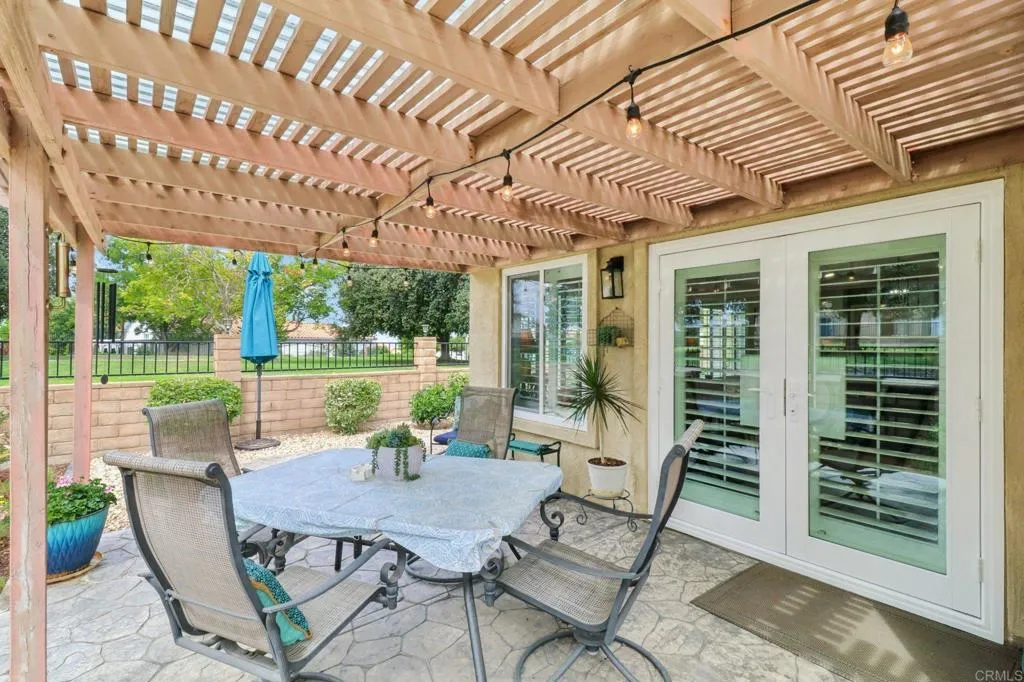 https://cdn.realtyfeed.com/cdn/127/306571659/cc0c9bdf1e1f9a86534d5885de02c6c4.webp
