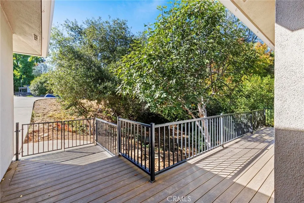 176 Apache, Oroville, CA 95966 - Photo 4 of 42, Oroville, CA