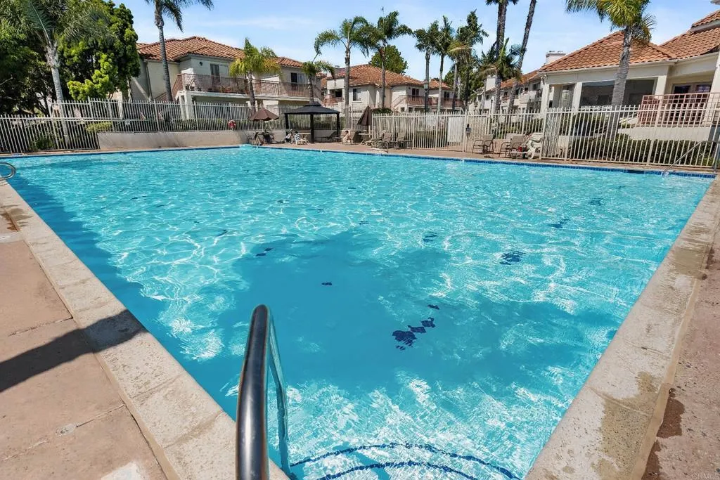 https://cdn.realtyfeed.com/cdn/127/306571664/5493f29a93ee2461e3b0481ec23a28e8.webp