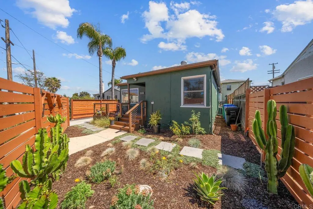 https://cdn.realtyfeed.com/cdn/127/306571719/53e42e3a068a6e8d82de5f77101679d3.webp