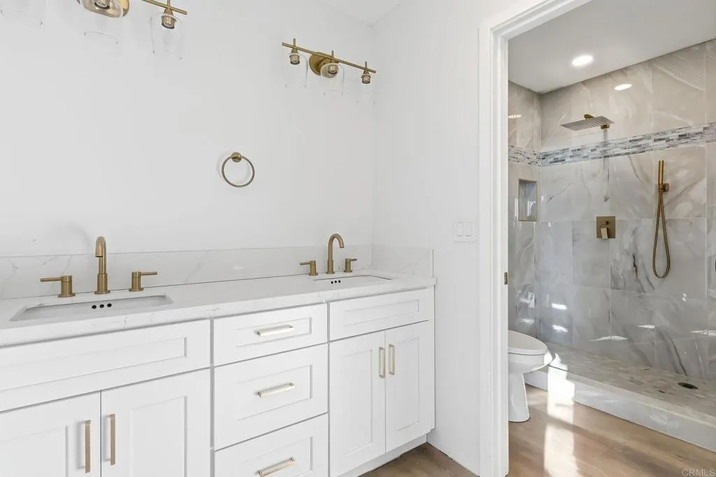 https://cdn.realtyfeed.com/cdn/127/306571788/8ef35fc7d3e9e732a74f47cbaaafa599.webp
