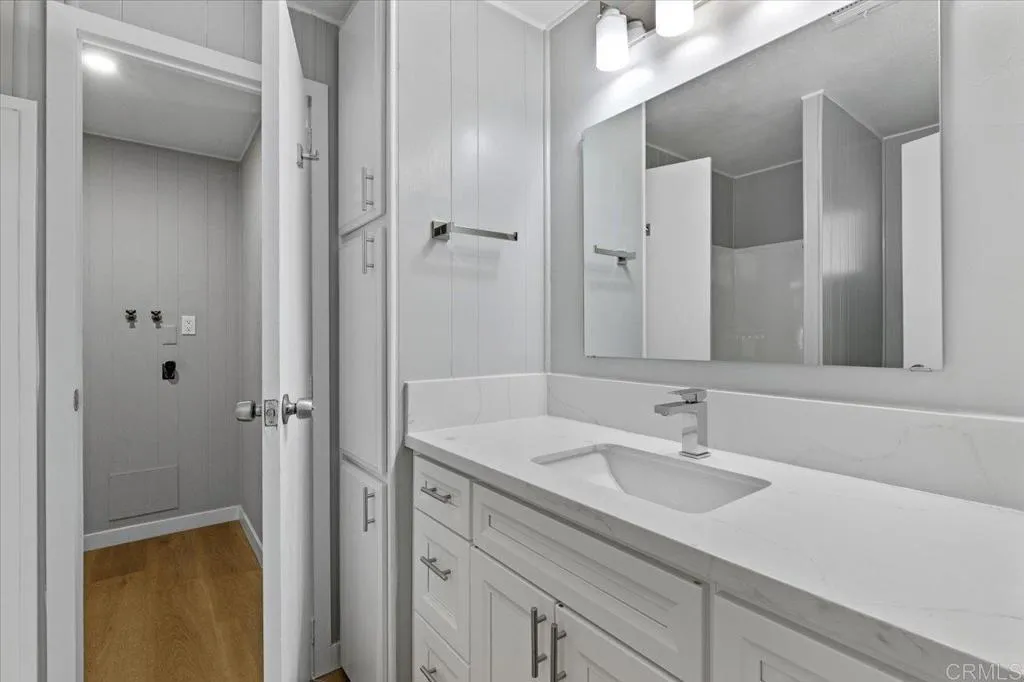 https://cdn.realtyfeed.com/cdn/127/306571830/e71f54815fea273310b19ef580084fa0.webp
