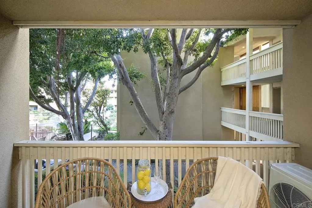 https://cdn.realtyfeed.com/cdn/127/306571865/6e6537385a4c65c923228fc1d55bdbe5.webp