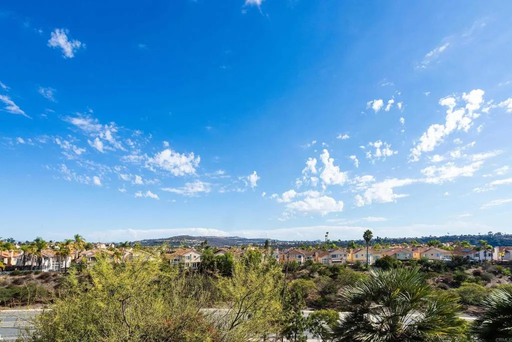 https://cdn.realtyfeed.com/cdn/127/306571894/9f7c4bd088abc93300f5387f17ea034b.webp