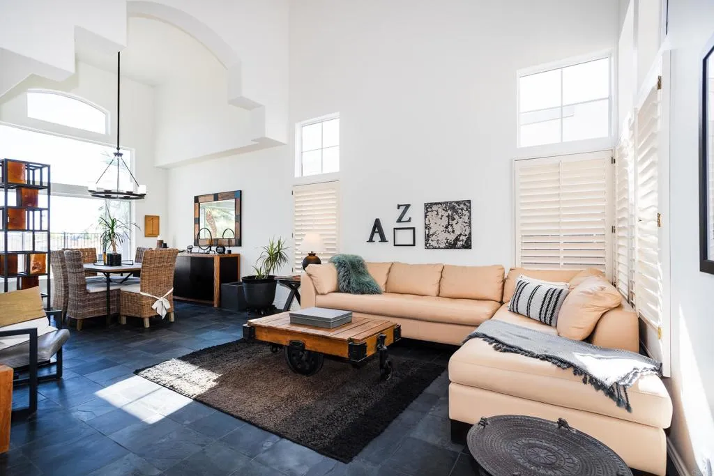 https://cdn.realtyfeed.com/cdn/127/306571894/c0f0aed00fae8323ebff665d6b612a2b.webp