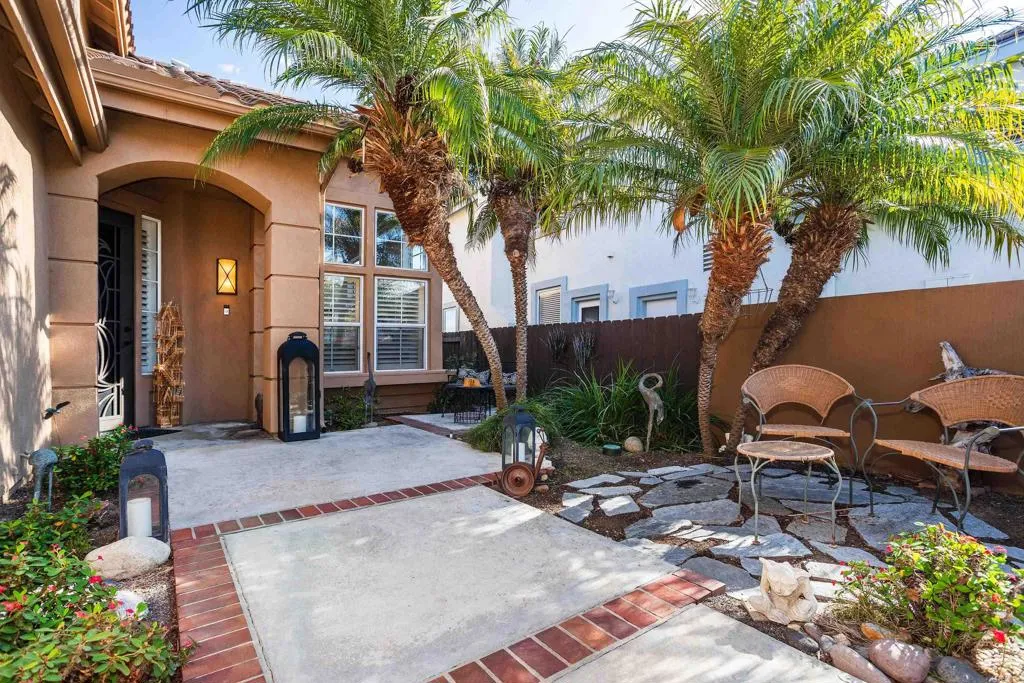 https://cdn.realtyfeed.com/cdn/127/306571894/ca479f7e8f9096310c9f3f61e402cd0a.webp