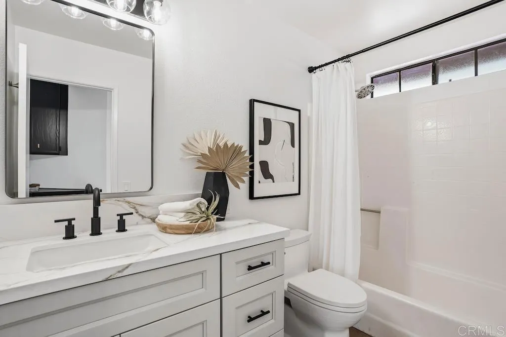 https://cdn.realtyfeed.com/cdn/127/306571977/49ce10fd112286b6b0740f0e59318401.webp
