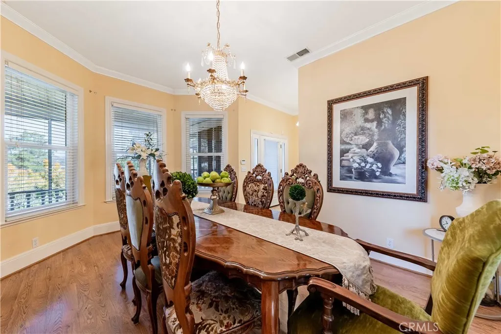 https://cdn.realtyfeed.com/cdn/127/306572021/81f6d93d7f61311010e3d77fc936b365.webp