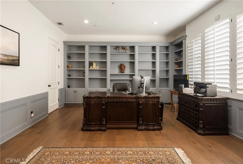 https://cdn.realtyfeed.com/cdn/127/306572022/7dd2c5e349254c3a985b16206c33aecf.webp