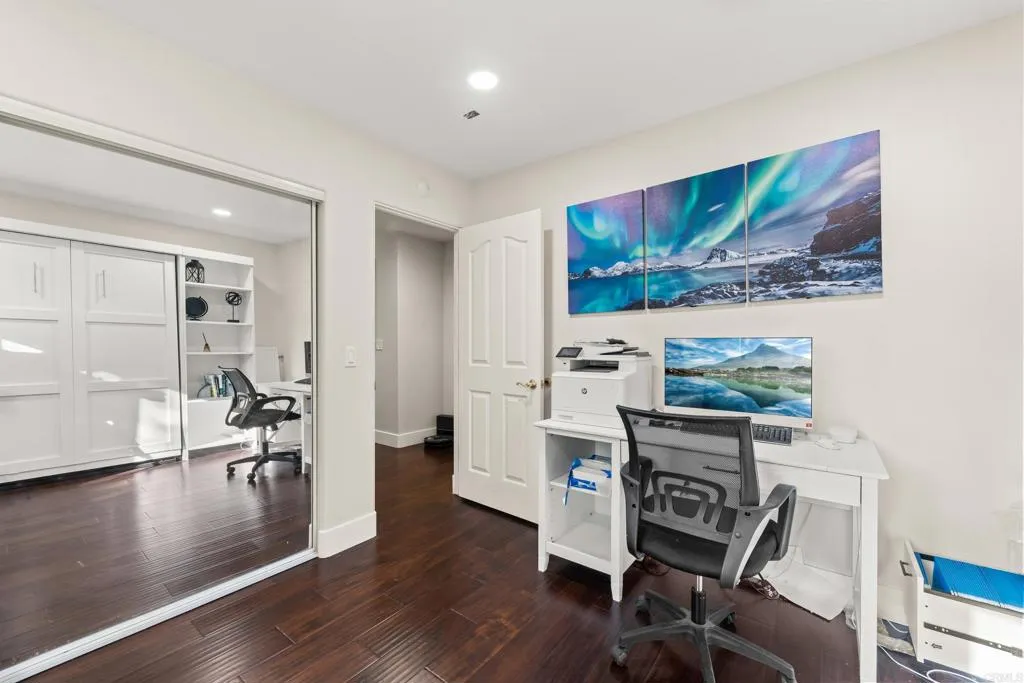 https://cdn.realtyfeed.com/cdn/127/306572086/7e07ef2998f246f452d8982842ddb4d8.webp