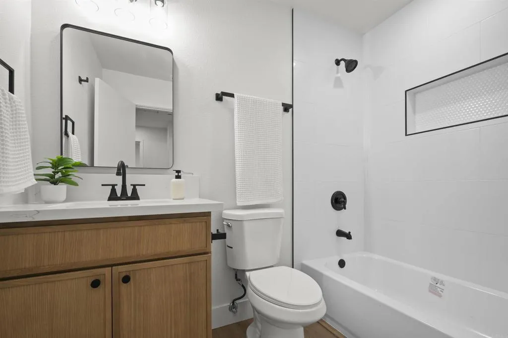 https://cdn.realtyfeed.com/cdn/127/306572089/13a66667ba5a5e297f2948eccc9d2ec5.webp