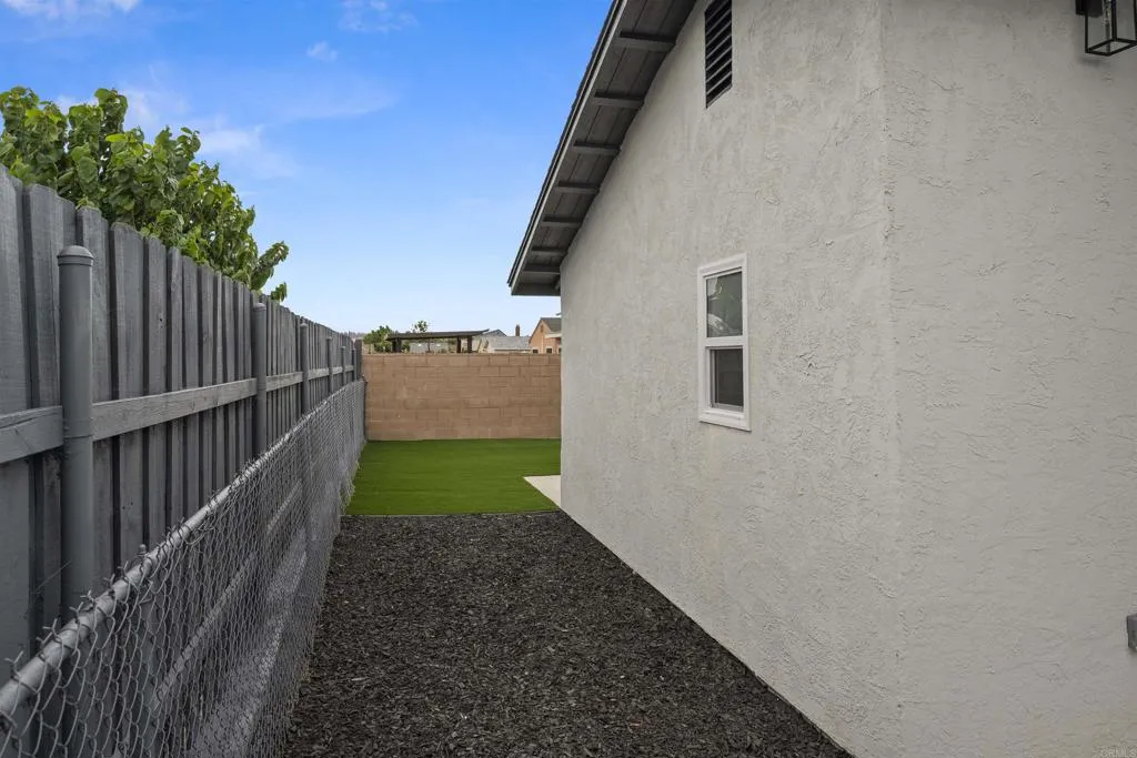 https://cdn.realtyfeed.com/cdn/127/306572089/a70139c04fa184c4a6a1a2b225060791.webp