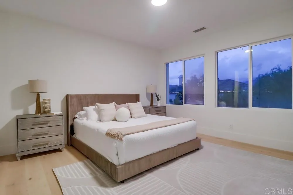 https://cdn.realtyfeed.com/cdn/127/306572104/3bcdff018b780f14f870f54b3d6d0840.webp