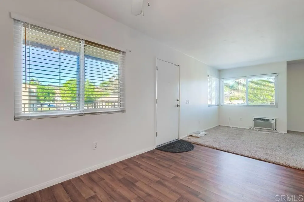 https://cdn.realtyfeed.com/cdn/127/306572127/1e3cc10e0758982ced9c707421a0844a.webp