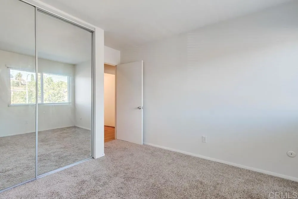 https://cdn.realtyfeed.com/cdn/127/306572127/3525dda7bc0dcf002c1106720129f9a9.webp