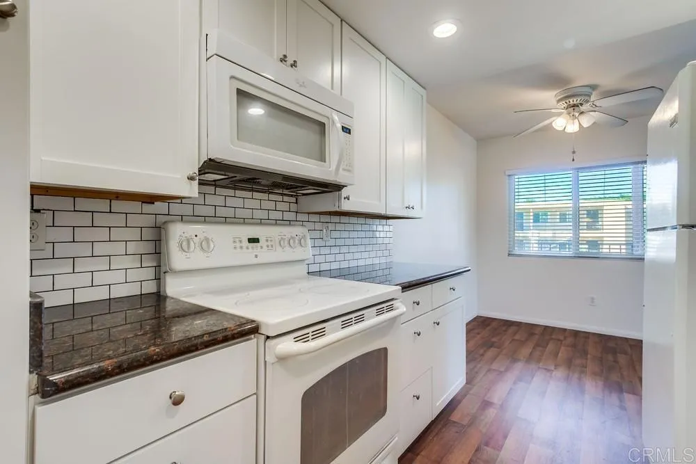 https://cdn.realtyfeed.com/cdn/127/306572127/d0e59f429d08b47f6d31510807bb3009.webp