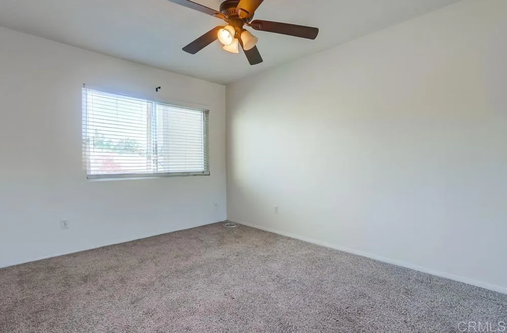 https://cdn.realtyfeed.com/cdn/127/306572127/e84cc6c9ec6e59d1a65855857b962f2f.webp