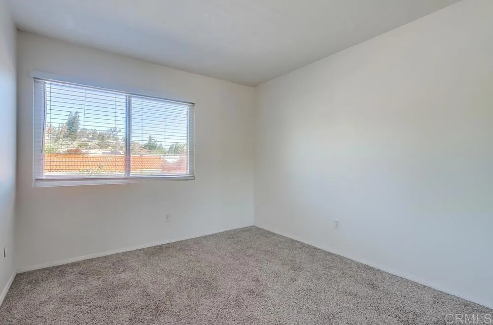 https://cdn.realtyfeed.com/cdn/127/306572127/fa5a4be86f51910188ec0d5153ea2aff.webp