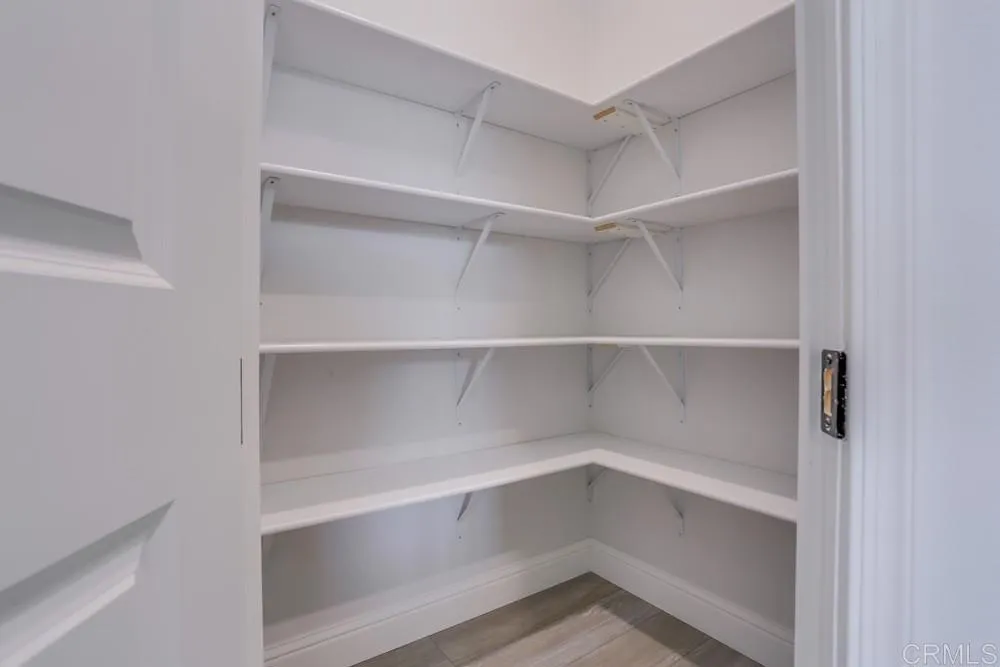https://cdn.realtyfeed.com/cdn/127/306572174/df22e15b34e83abc28679e5f4dc31be0.webp