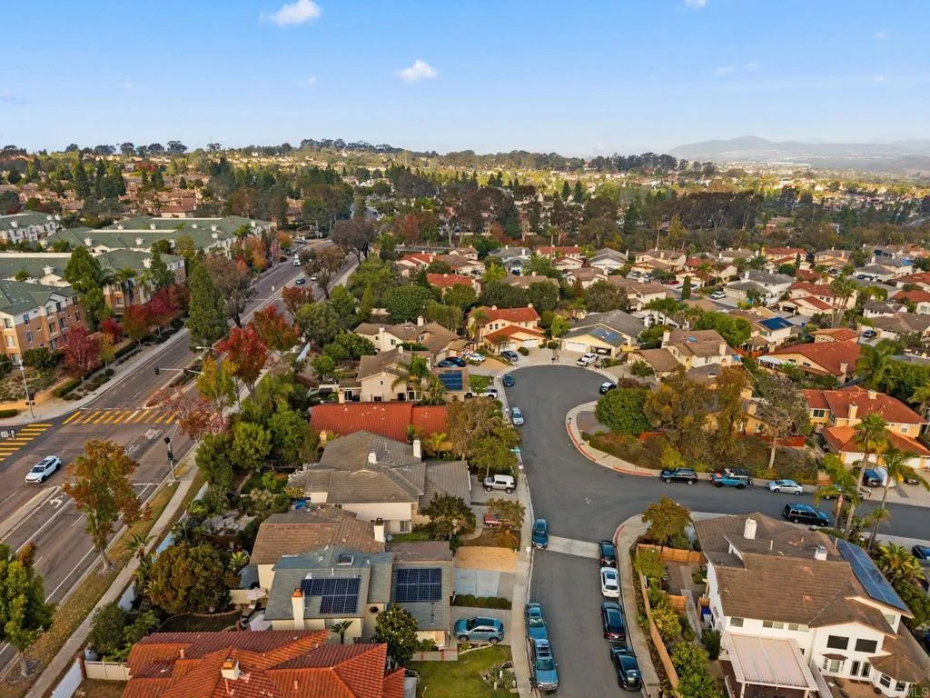 https://cdn.realtyfeed.com/cdn/127/306572191/4b9b13f5853b8e08e806ef148211ffd2.webp