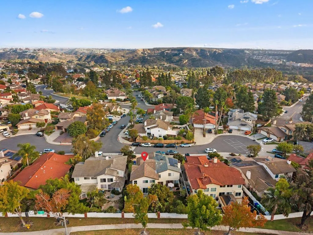 https://cdn.realtyfeed.com/cdn/127/306572191/52320919bb5f4692abe4de8e4792b38a.webp