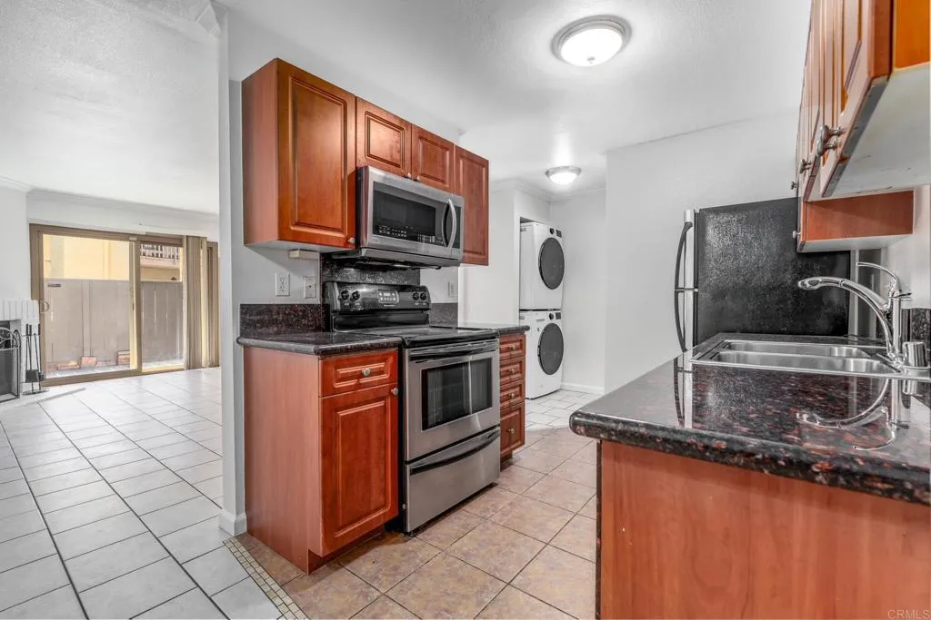 Photo #12: PTP2508021 Listing: Photo #12