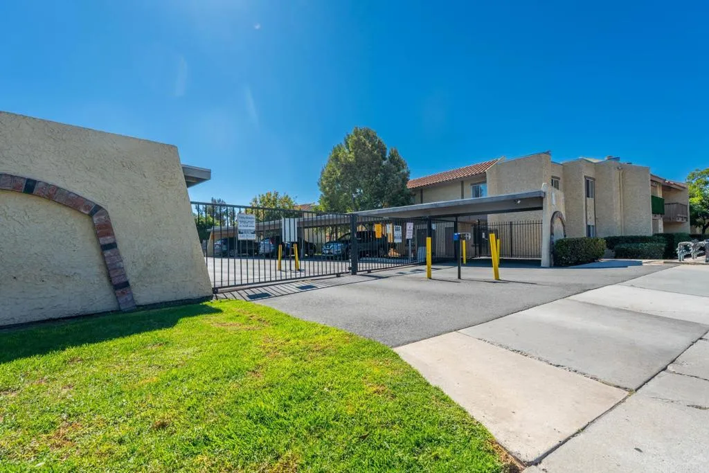 Photo #31: PTP2508021 Listing: Photo #31