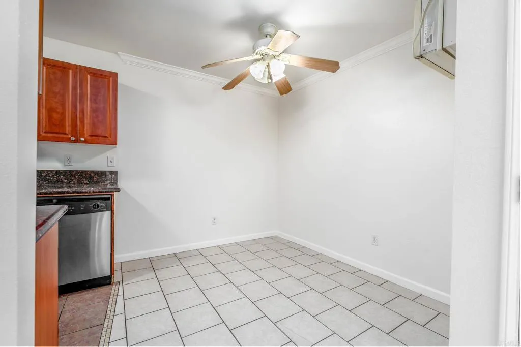 Photo #15: PTP2508021 Listing: Photo #15