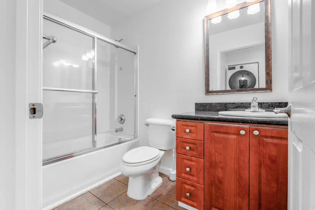 Photo #18: PTP2508021 Listing: Photo #18