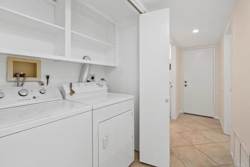 https://cdn.realtyfeed.com/cdn/127/306572194/892699a5cda41d3e60ce09cd639f63d1.webp