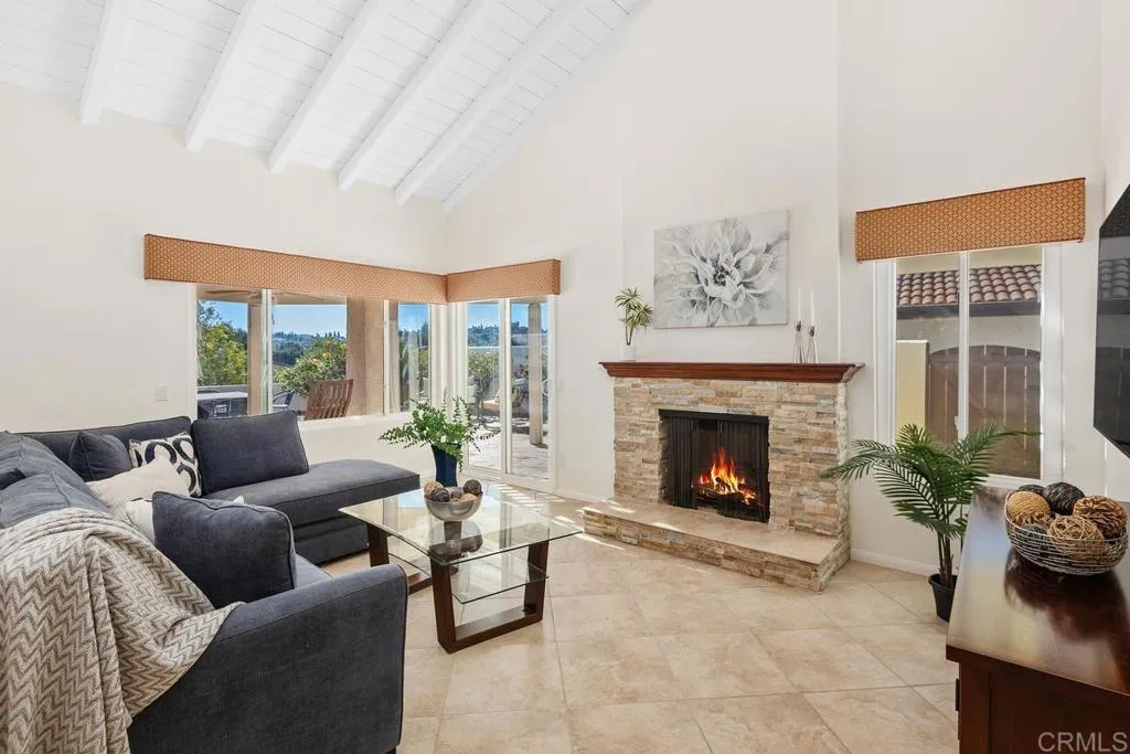 https://cdn.realtyfeed.com/cdn/127/306572194/91e88fe0964ea8c6ca858320e4d8a98c.webp