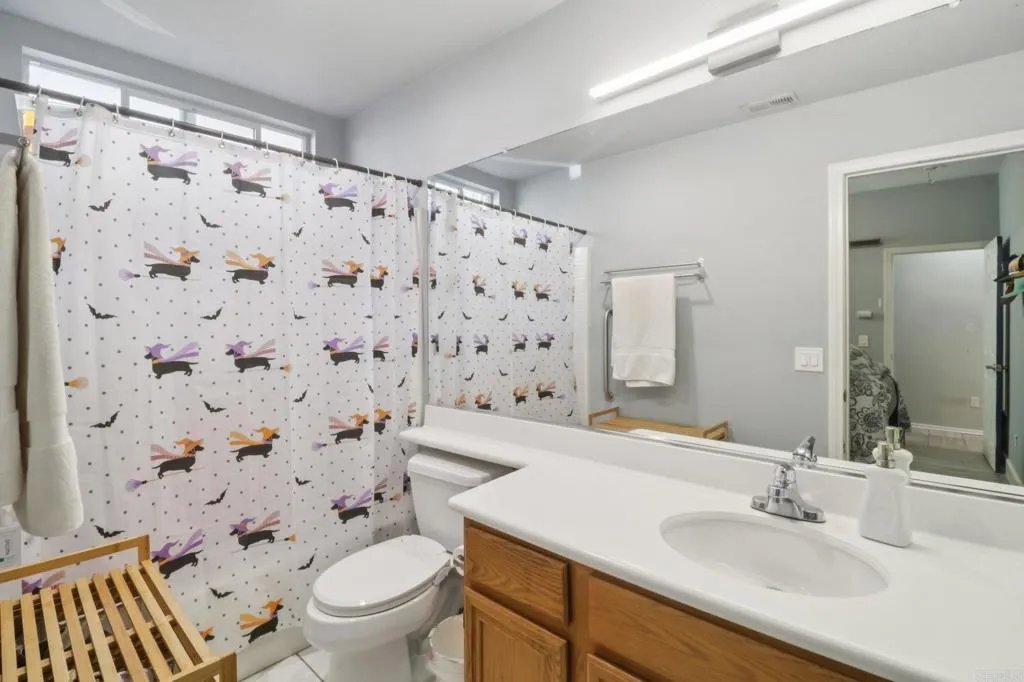 https://cdn.realtyfeed.com/cdn/127/306572201/2aa0b5ee6e10d623ce64d9be0bfe8d85.webp